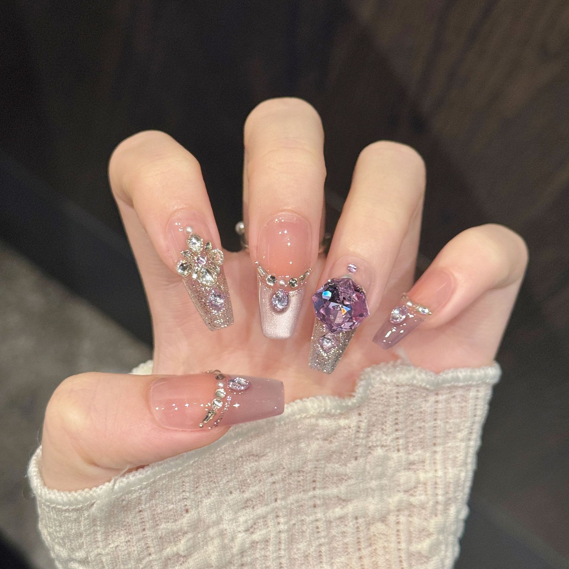 10 faux ongles en forme de cer - Nail Art Emerald avis et prix