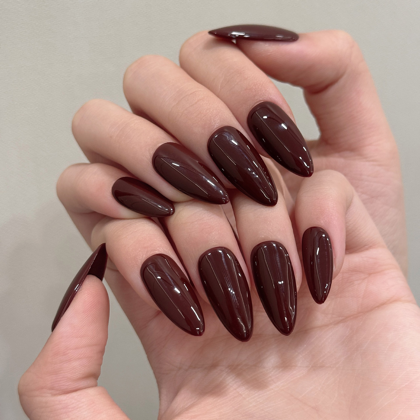 10 faux ongles en amande de co - Nail Art Emerald avis et prix