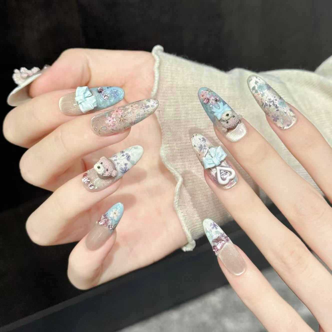 10 pièces de décorations d'ong - Nail Art Emerald avis et prix