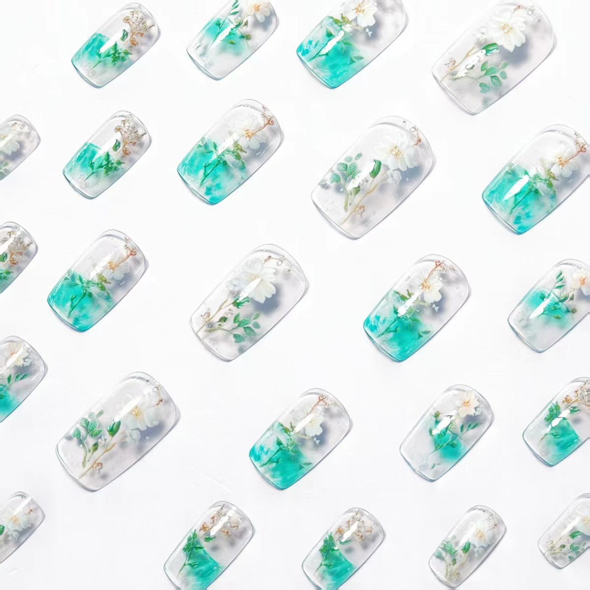 Faux ongles moyens pour femmes - Nail Art Design avis et prix